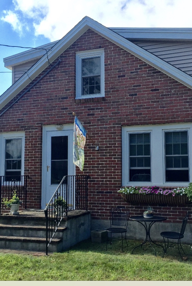 Rental Image 1 of 19